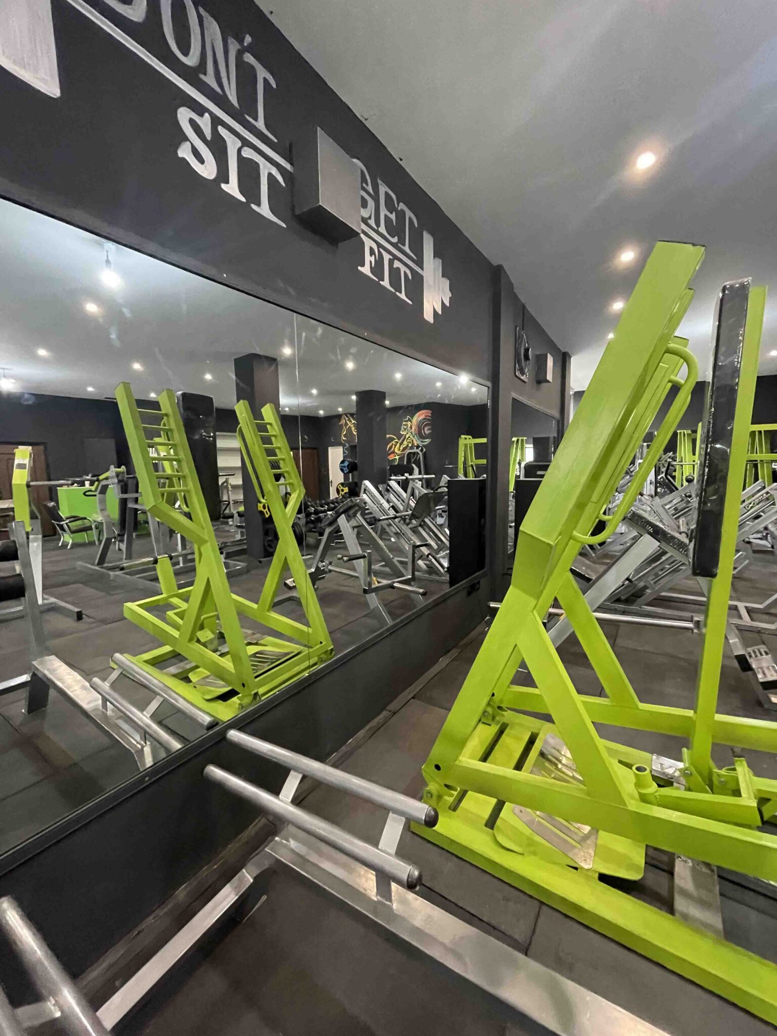 باشگاه ورزشی سینرجیم sinergym fitness club